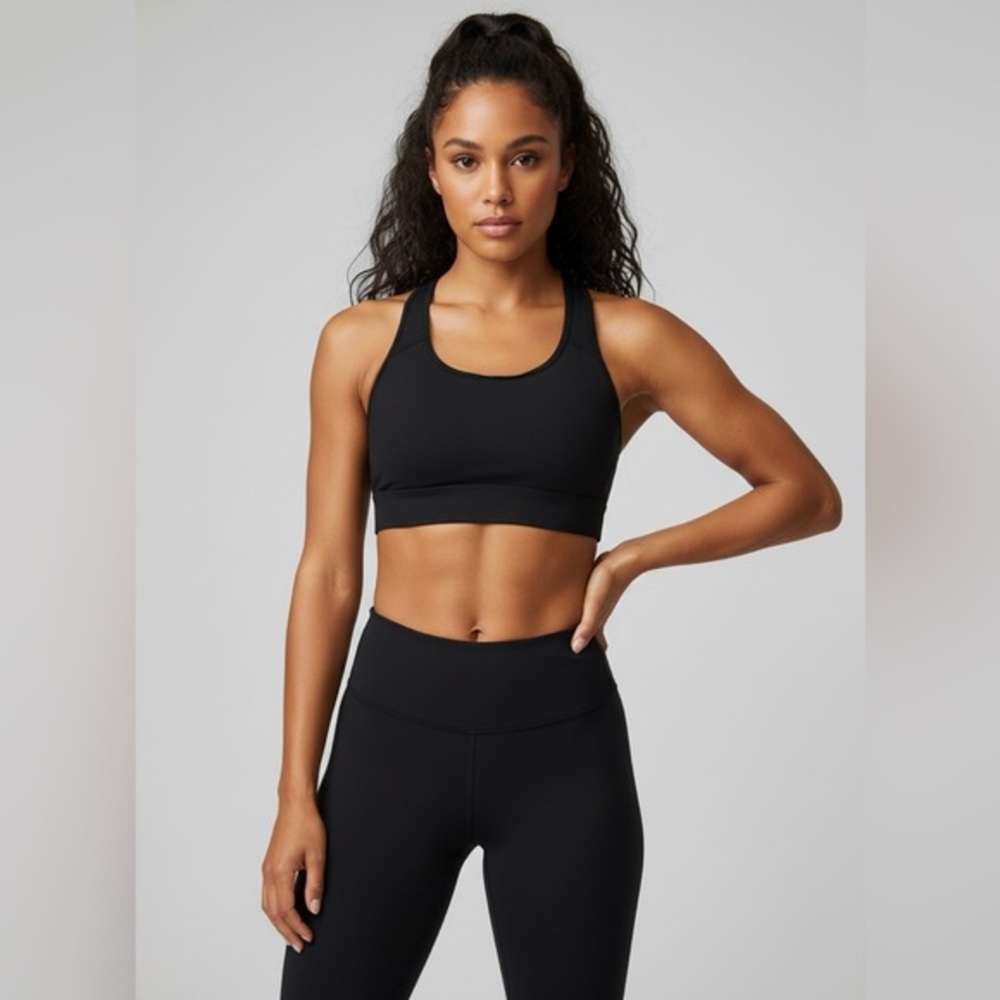 DSG Women’s Core Performance‎ Sports Bra - Size Large